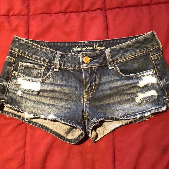 American Eagle Shorts - Picture 1 of 3